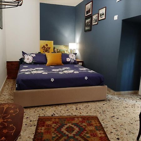 הוילה קטאניה Casa Famoso מראה חיצוני תמונה
