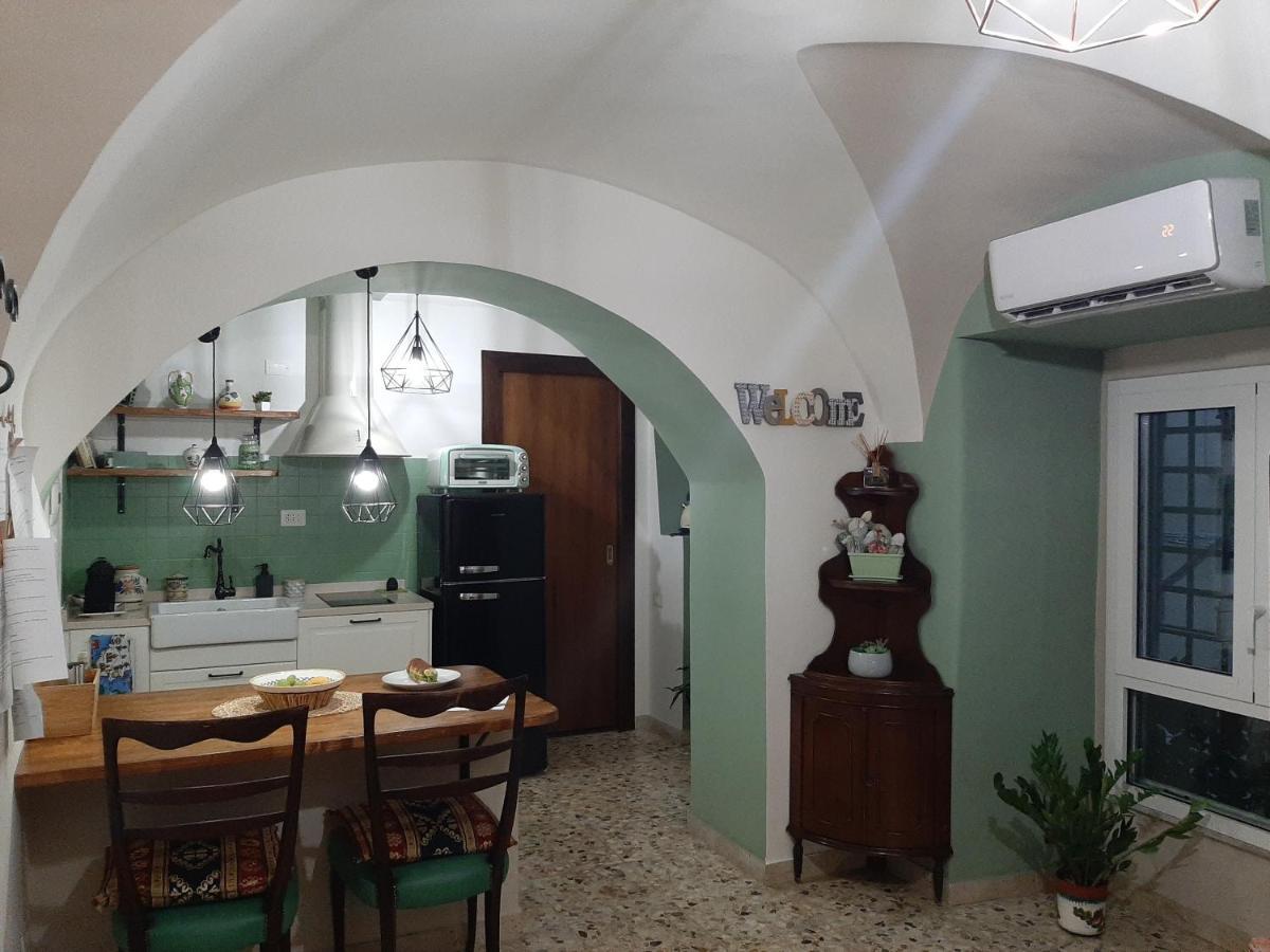 הוילה קטאניה Casa Famoso מראה חיצוני תמונה