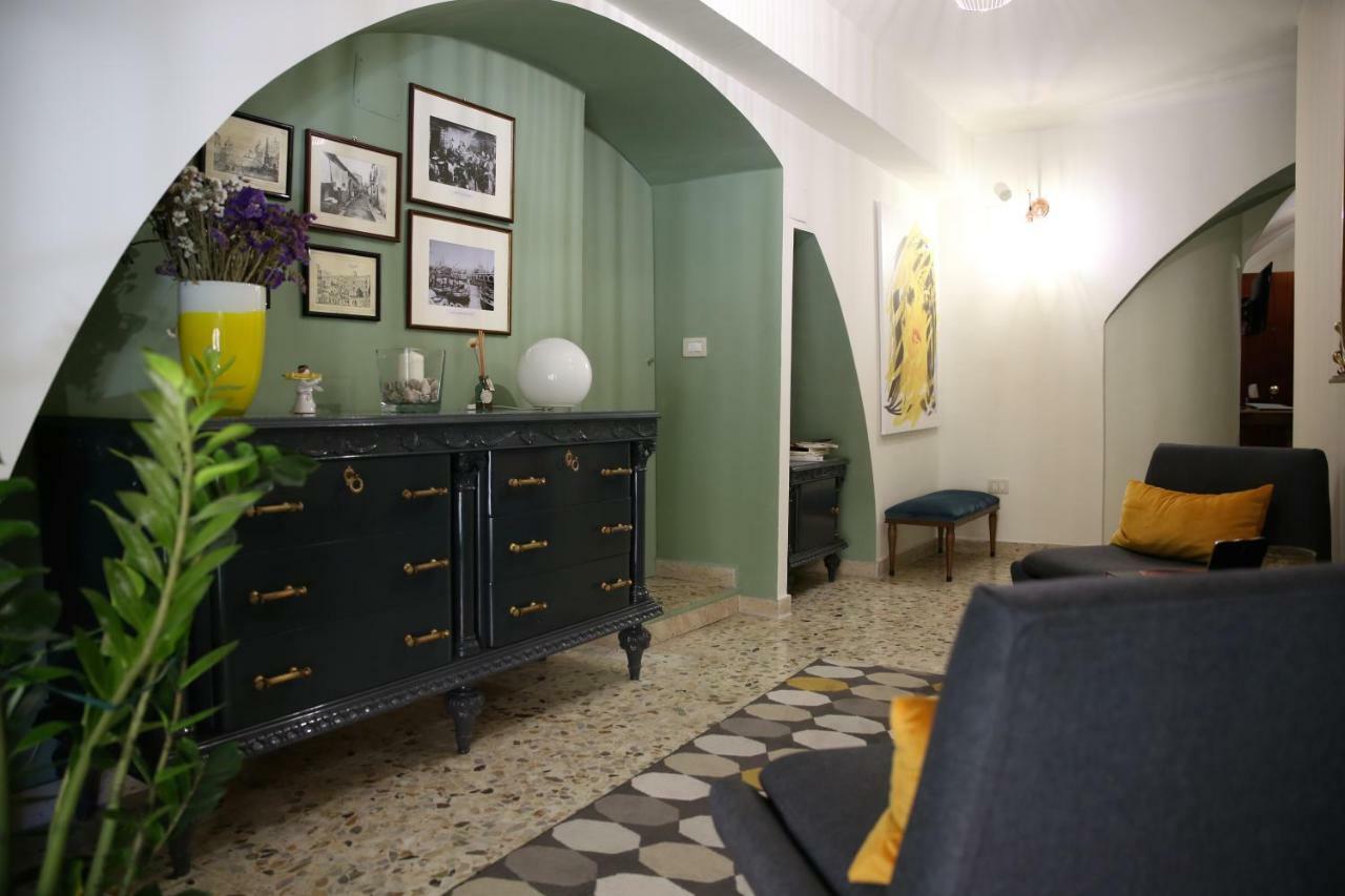 הוילה קטאניה Casa Famoso מראה חיצוני תמונה