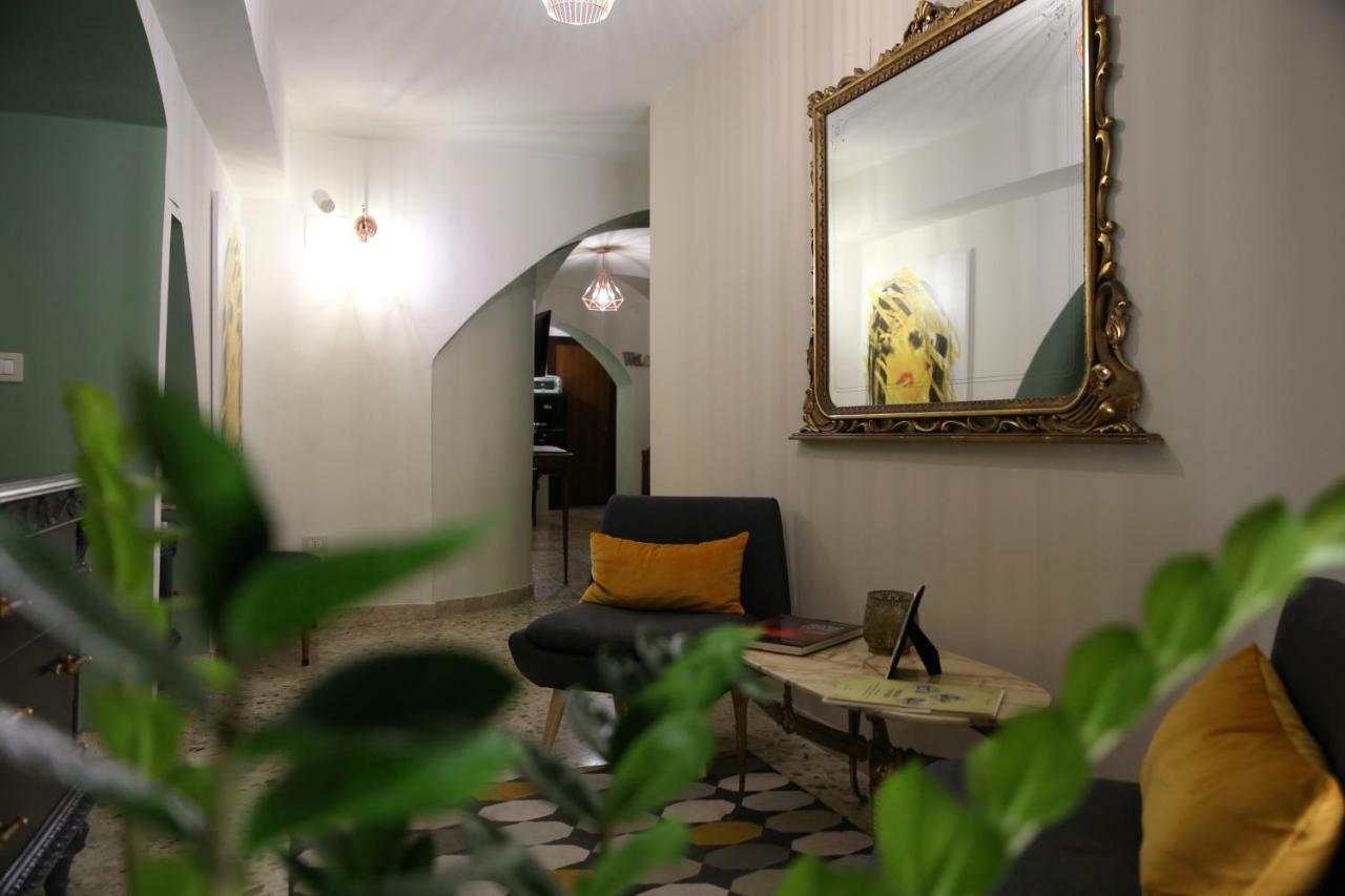 הוילה קטאניה Casa Famoso מראה חיצוני תמונה
