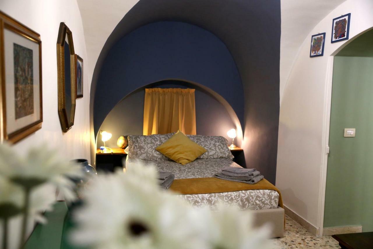 הוילה קטאניה Casa Famoso מראה חיצוני תמונה